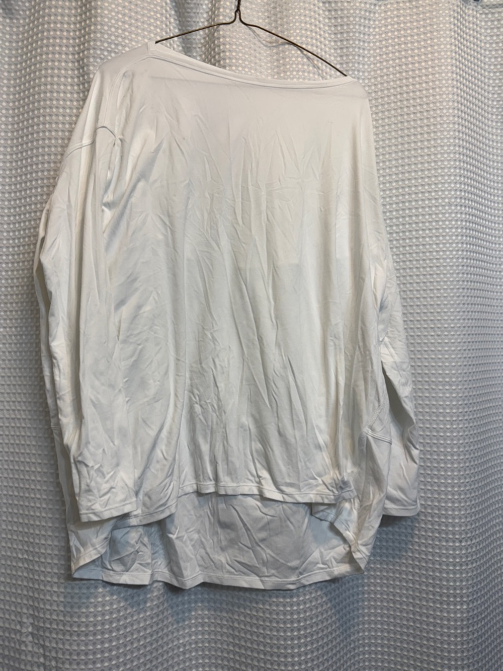 lululemon athletica White Long Sleeve Lightweight Top